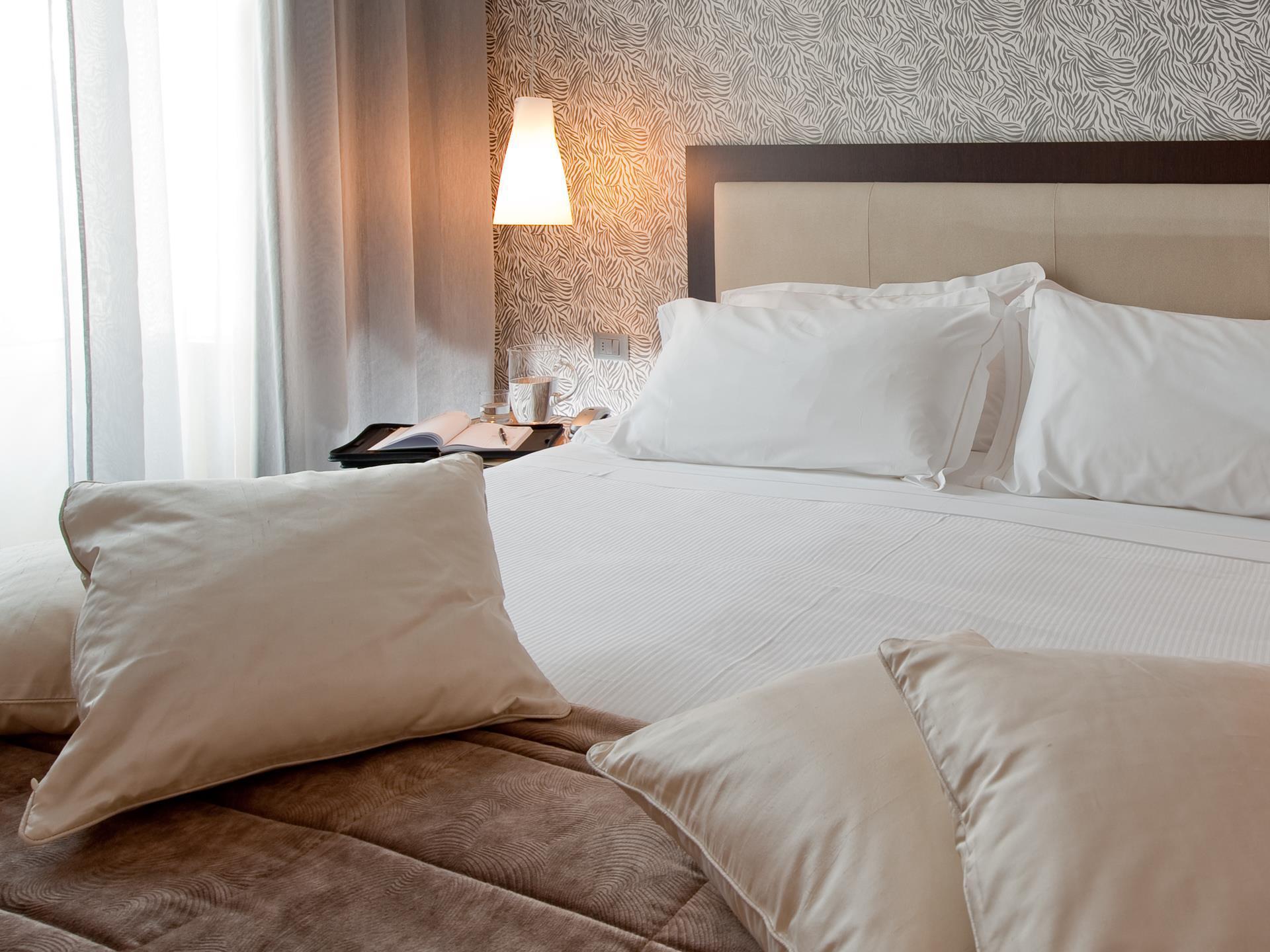 C-Hotels Fiume Рим Екстериор снимка