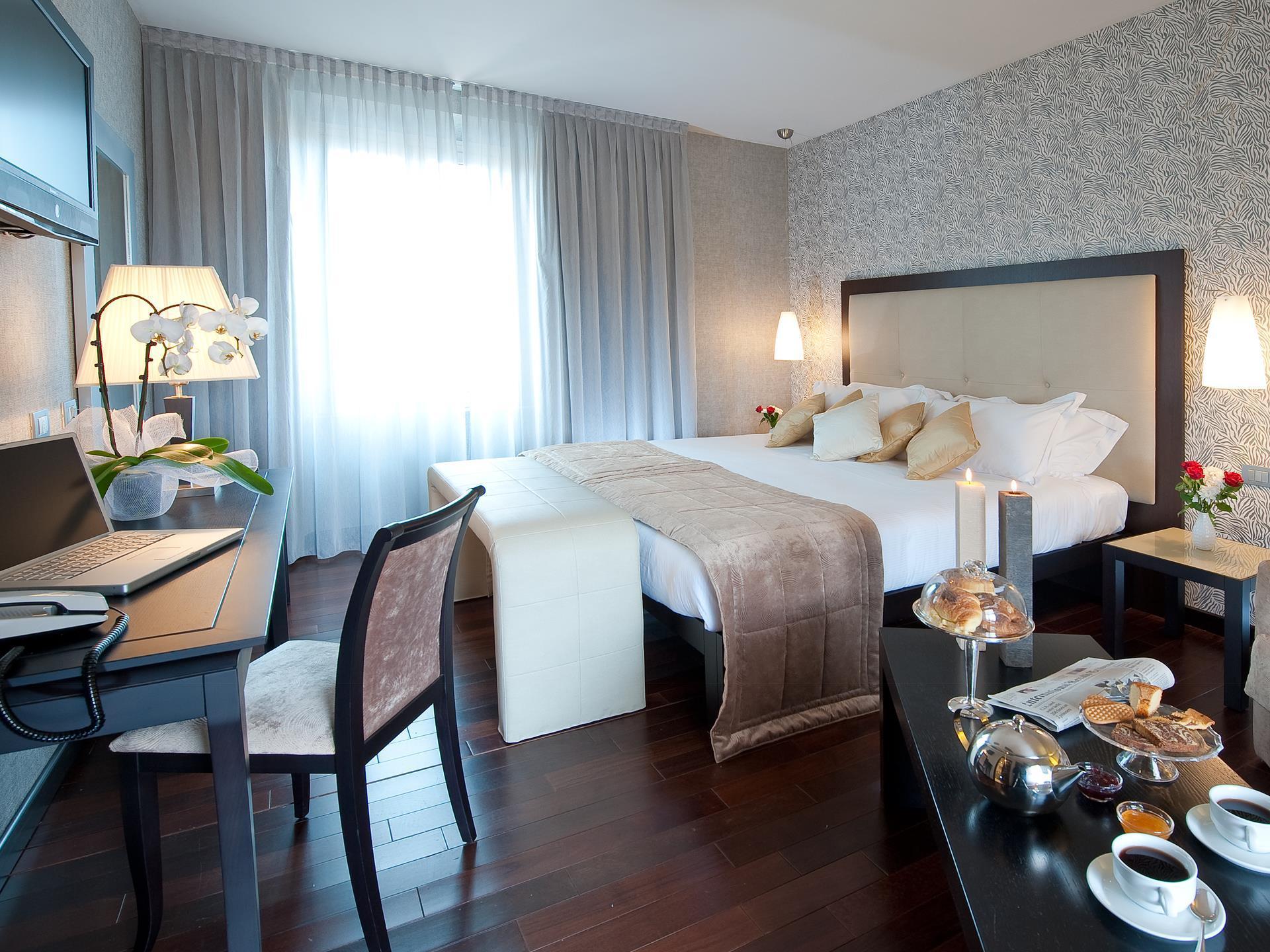 C-Hotels Fiume Рим Екстериор снимка