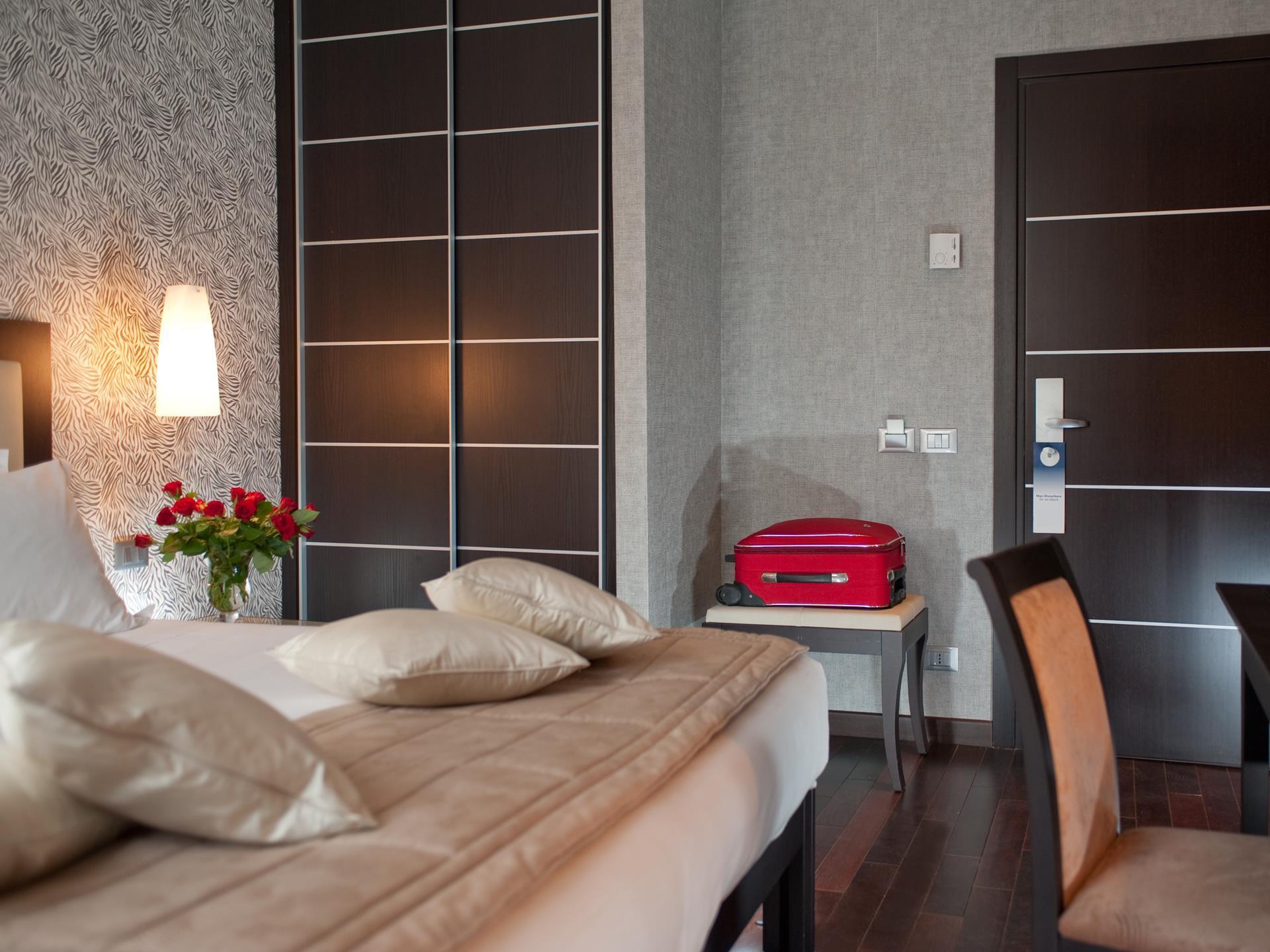 C-Hotels Fiume Рим Екстериор снимка
