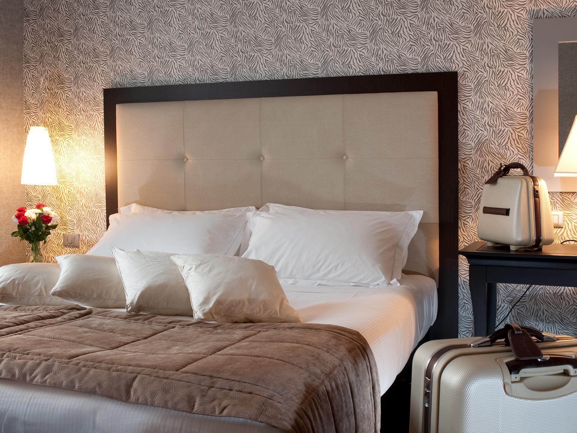 C-Hotels Fiume Рим Екстериор снимка